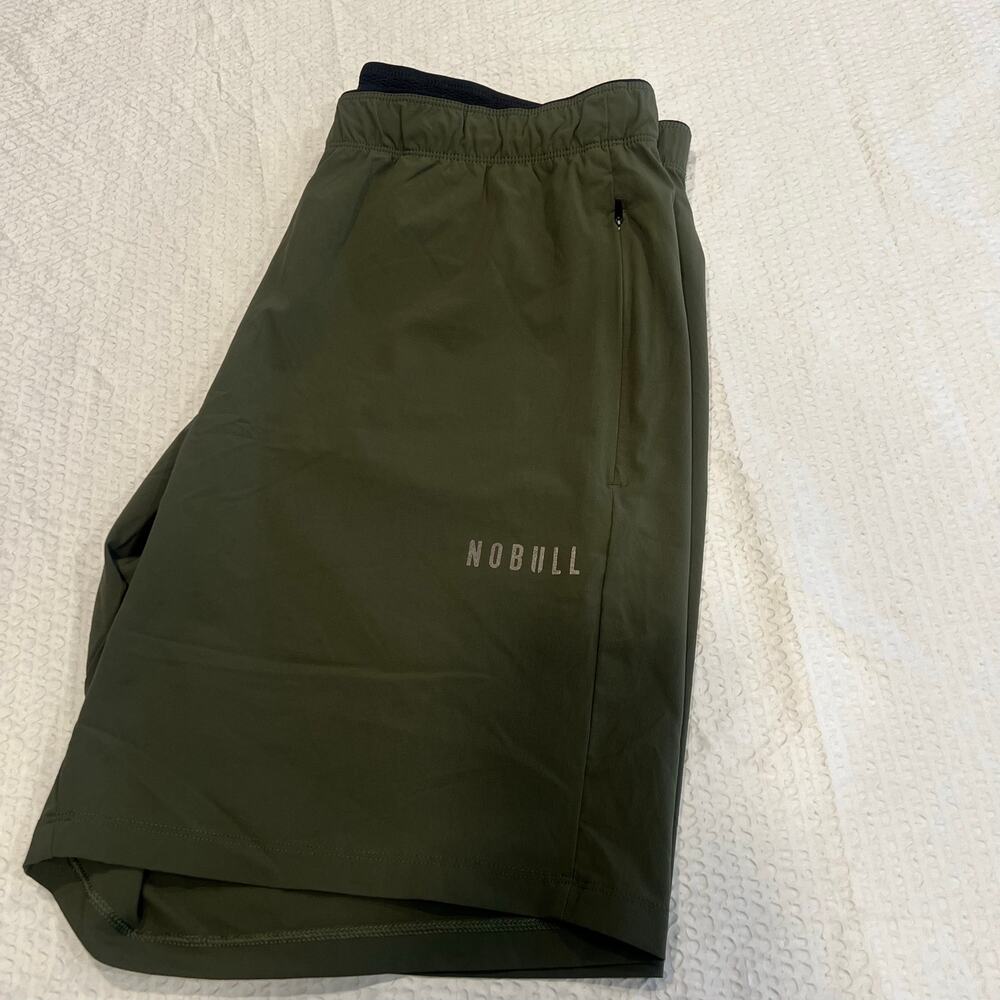 Nobull olive green men shorts size Large